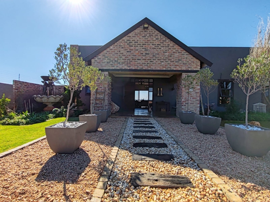 3 Bedroom Property for Sale in Grimbeeck Park North West